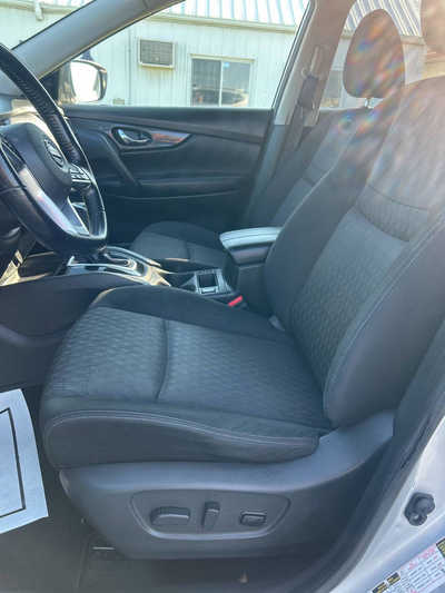 2020 Nissan Rogue, $15995. Photo 10