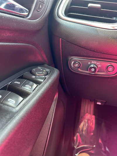 2020 Chevrolet Equinox, $0. Photo 9