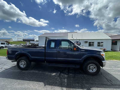 2015 Ford F250 Ext Cab, $1. Photo 1