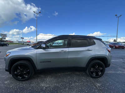 2019 Jeep Compass, $1. Photo 3
