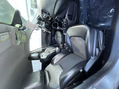 2019 Jeep Compass, $1. Photo 9