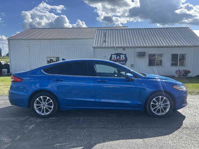 2020 Ford Fusion, $1. Photo 1