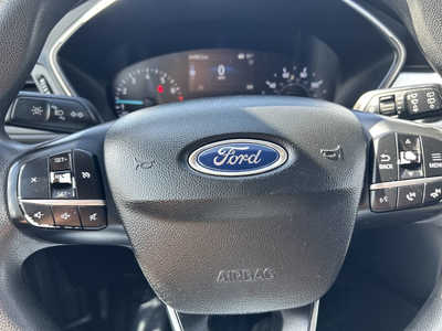 2020 Ford Escape, $1. Photo 10