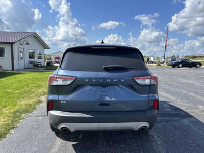 2020 Ford Escape, $1. Photo 4