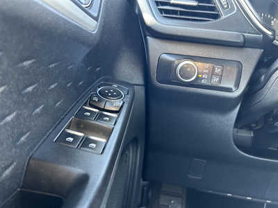 2020 Ford Escape, $1. Photo 9