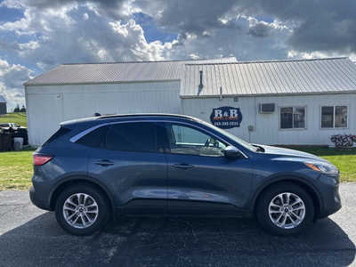 2020 Ford Escape, $1. Photo 1