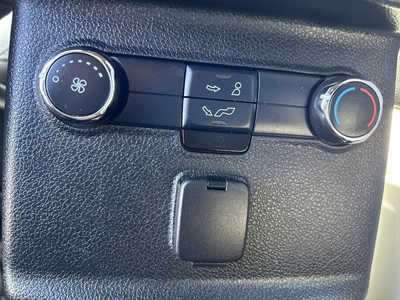 2018 Ford Explorer, $12495. Photo 8