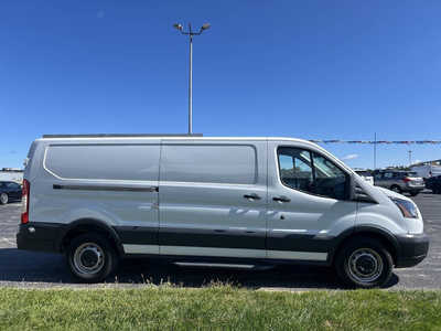 2018 Ford Transit, $1. Photo 3
