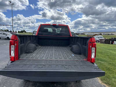 2017 Ford F-250 Super, $1. Photo 5