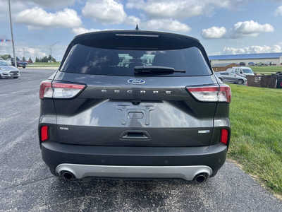 2020 Ford Escape, $1. Photo 4