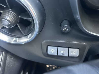 2018 Chevrolet Camaro, $1. Photo 11