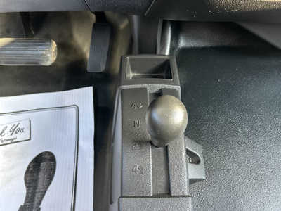 2016 Chevrolet 2500 Reg Cab, $1. Photo 12