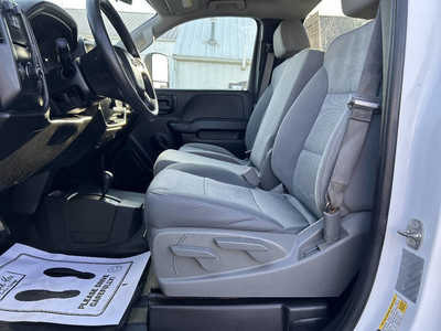 2016 Chevrolet 2500 Reg Cab, $1. Photo 6
