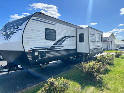 2021 Palomino , $0. Photo 3