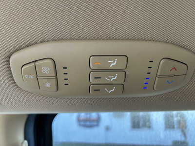 2017 Kia Sedona, $9995. Photo 8