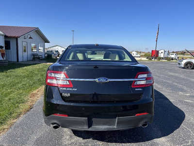 2019 Ford Taurus, $1. Photo 4
