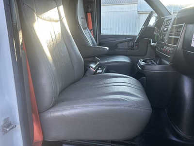 2014 Chevrolet Van,Cargo, $1. Photo 11