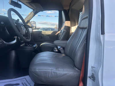 2014 Chevrolet Van,Cargo, $1. Photo 12