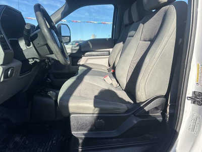 2017 Ford F250 Reg Cab, $20995. Photo 6