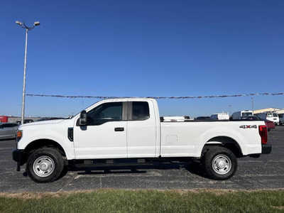 2020 Ford F250 Ext Cab, $1. Photo 3