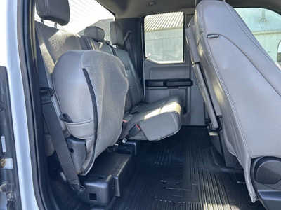 2020 Ford F250 Ext Cab, $1. Photo 8