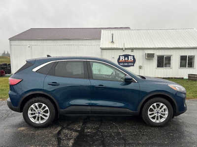 2020 Ford Escape, $1. Photo 1