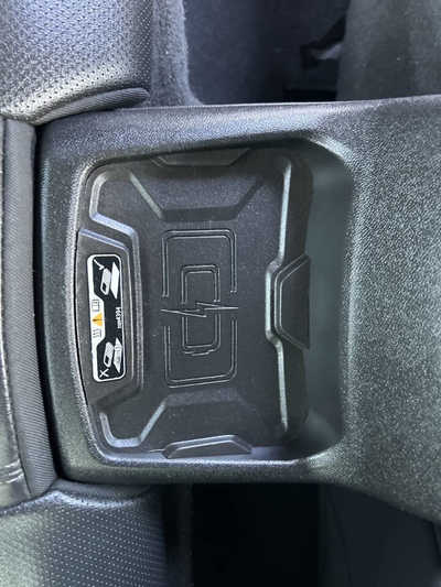 2018 Chevrolet Camaro, $16495. Photo 8