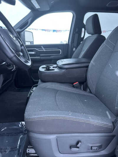 2024 RAM 2500 Crew Cab, $1. Photo 10