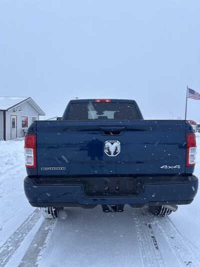 2024 RAM 2500 Crew Cab, $1. Photo 4
