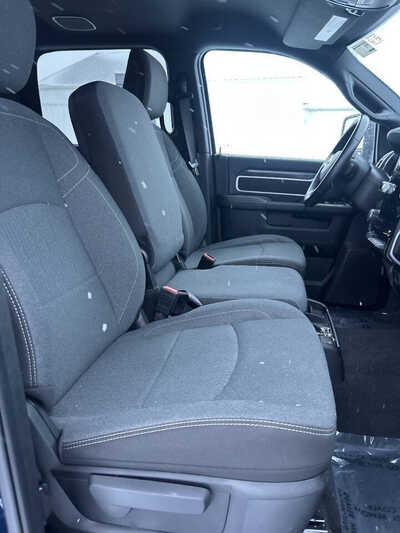 2024 RAM 2500 Crew Cab, $1. Photo 9