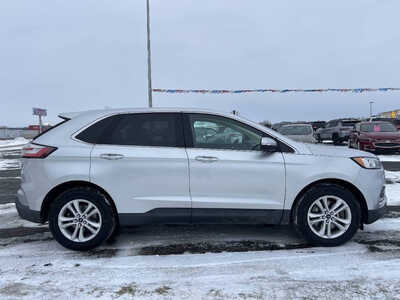 2019 Ford Edge, $1. Photo 3