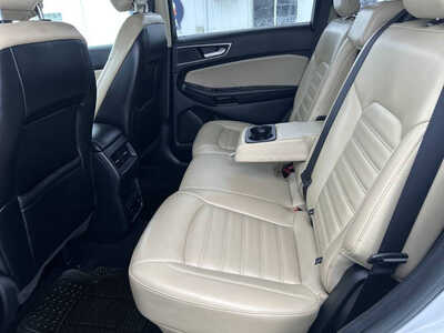 2019 Ford Edge, $1. Photo 7