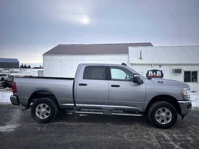 2024 RAM 2500 Crew Cab, $1. Photo 1