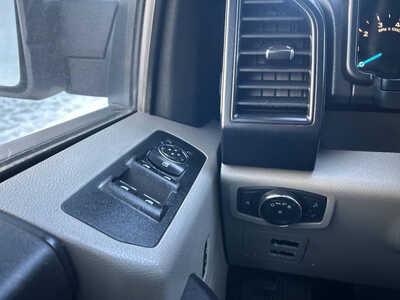 2016 Ford F150 Ext Cab, $1. Photo 11