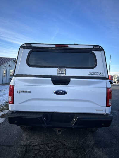 2016 Ford F150 Ext Cab, $1. Photo 4