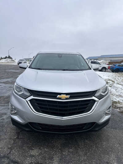 2020 Chevrolet Equinox, $1. Photo 2