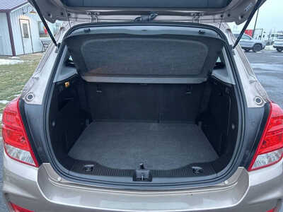 2018 Chevrolet Trax, $1. Photo 5