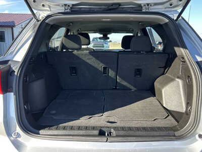 2021 Chevrolet Equinox, $14495. Photo 5