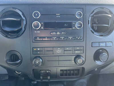 2015 Ford F250 Ext Cab, $1. Photo 11