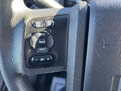 2015 Ford F250 Ext Cab, $1. Photo 9