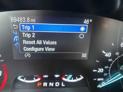 2020 Ford Escape, $1. Photo 11