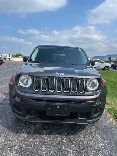 2016 Jeep Renegade, $13495. Photo 2