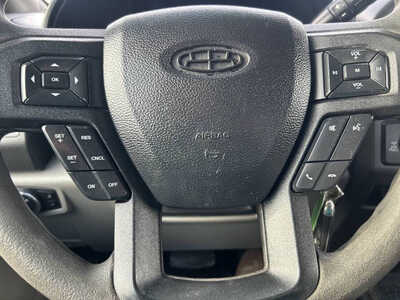 2019 Ford F250 Ext Cab, $1. Photo 10