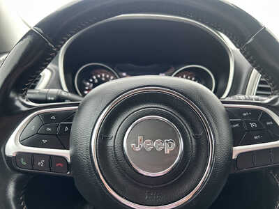 2020 Jeep Compass, $13995. Photo 10