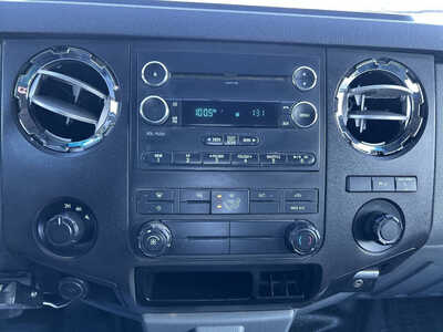 2016 Ford F250 Ext Cab, $1. Photo 10