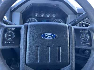 2016 Ford F250 Ext Cab, $1. Photo 8