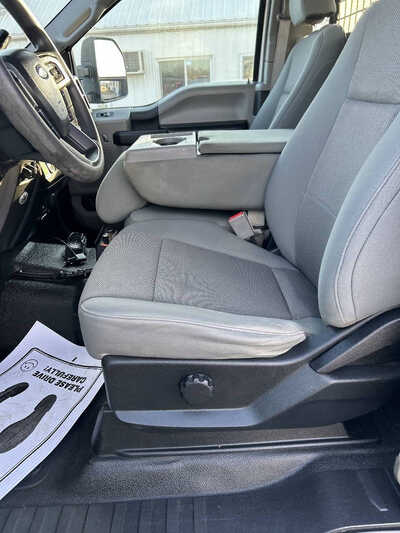 2018 Ford F250 Ext Cab, $22995. Photo 10