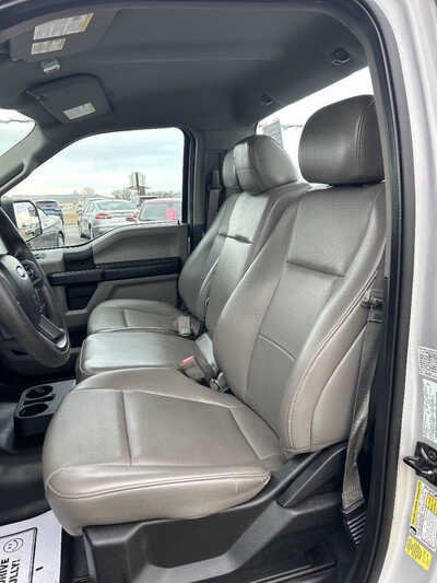 2019 Ford F150 Reg Cab, $1. Photo 6