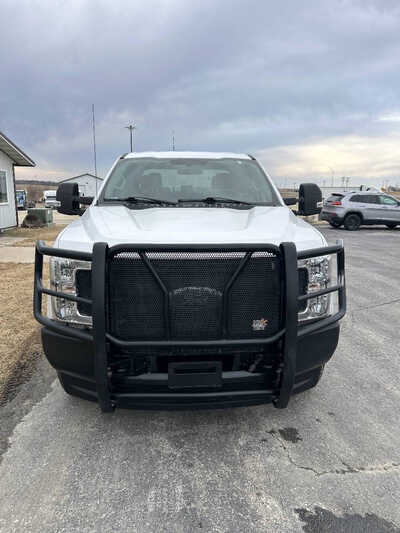 2019 Ford F250 Crew Cab, $1. Photo 2