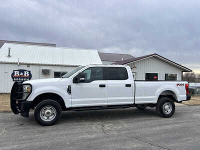 2019 Ford F250 Crew Cab, $25495. Photo 1